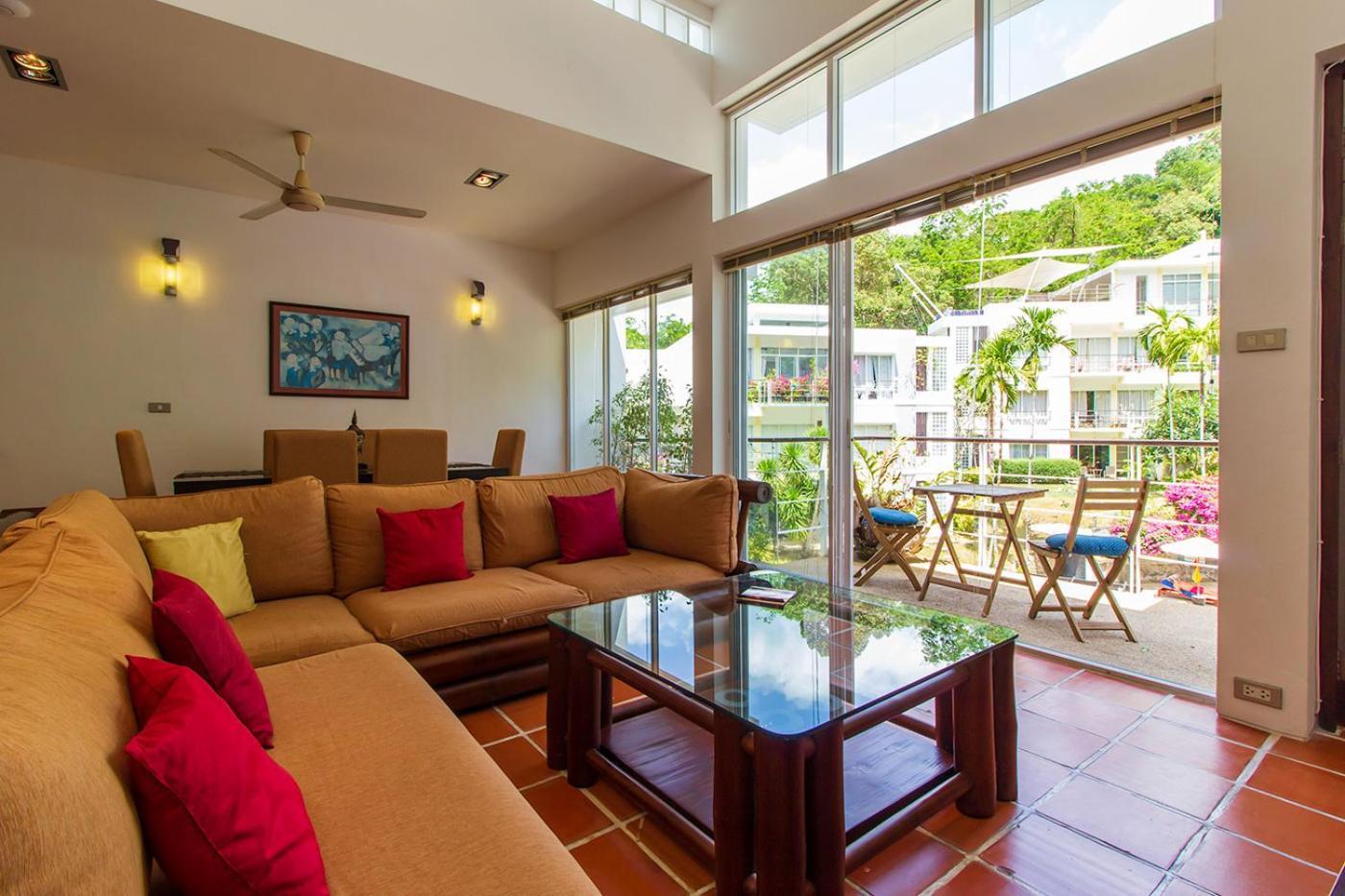 Kamala Hills Serviced Apartments Kamer foto